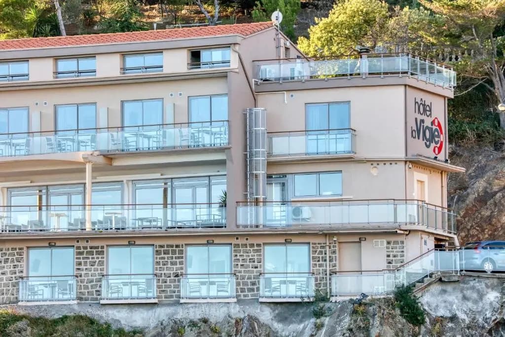 Hotel La Vigie - Face à la mer - Photo 1