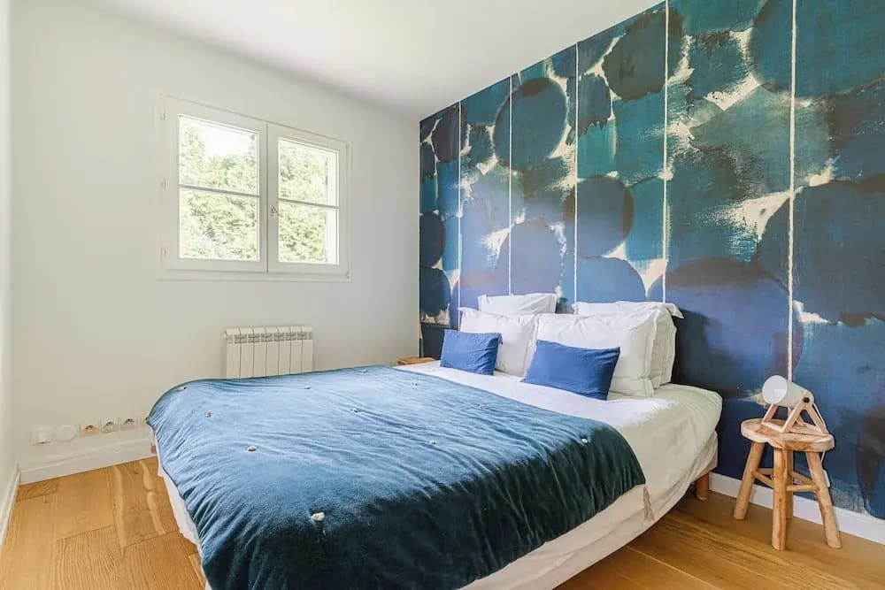 Stunning House With Swimming Pool and Padel Court - Photo 1