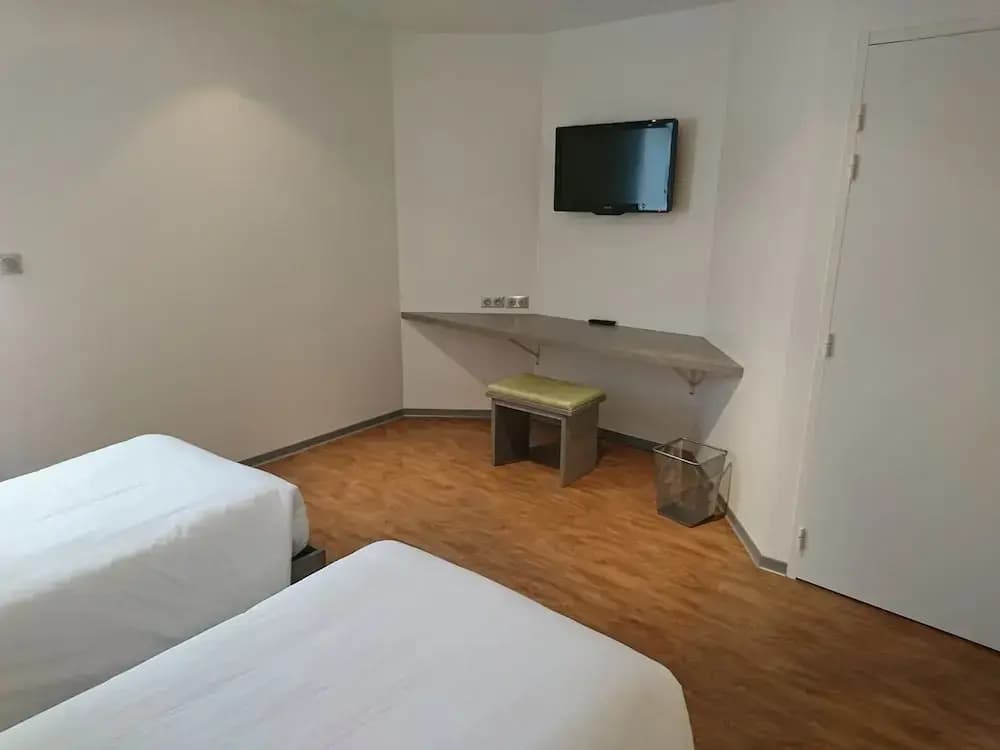 H24 HOTEL Le Mans - Photo 5