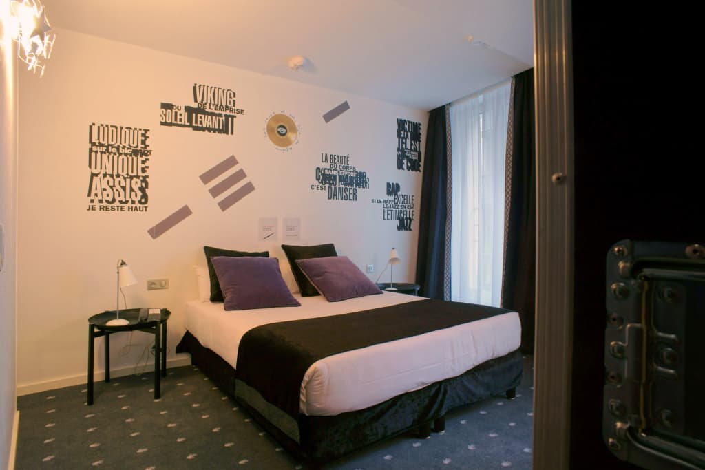 Hôtel du Triangle d'Or - Photo 3