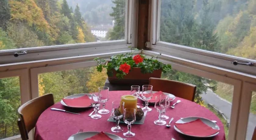 Hôtel Restaurant de la Source - Photo 3