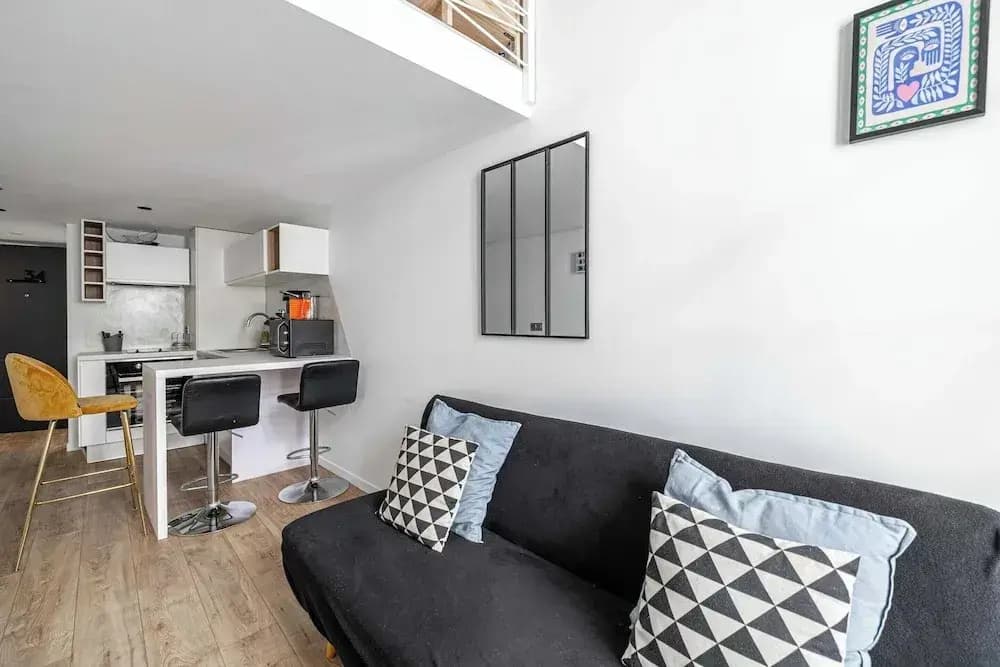 Bright Duplex With a Mezzanine - Cannes Center - Photo 2