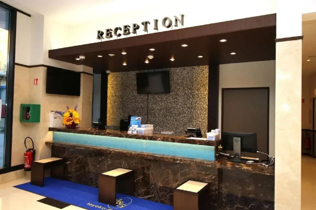 Toyoko Inn Marseille Saint Charles - Photo 2