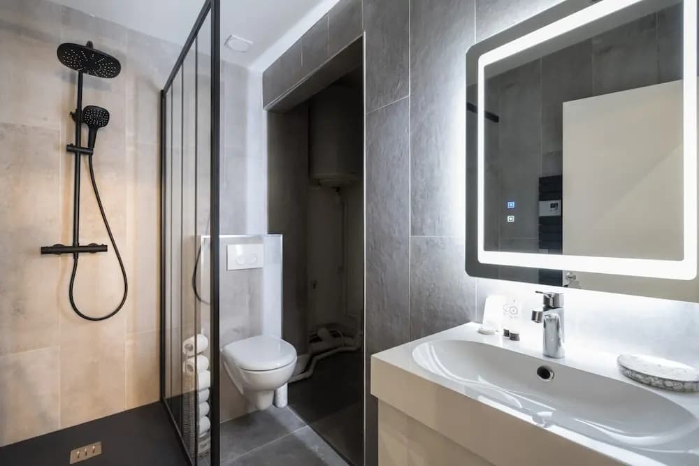 Charming Apartment 2br/6p - Place D'italie - Miniature 7
