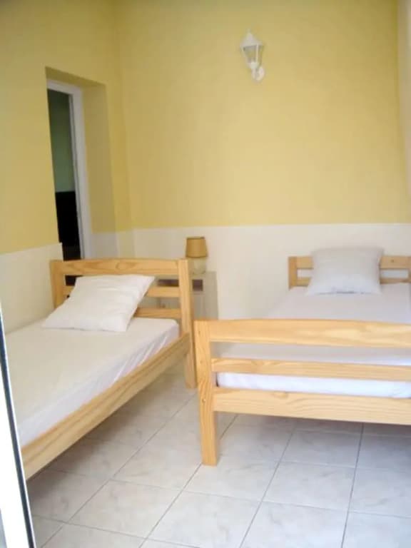 House With 2 Bedrooms in La Couarde-sur-mer, With Enclosed Garden and Wifi - 500 m From the Beach - Photo 2