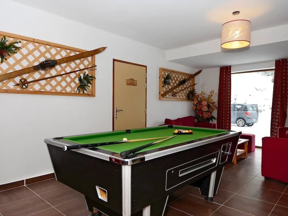 Slopeside Chalet in Vars - Photo 2