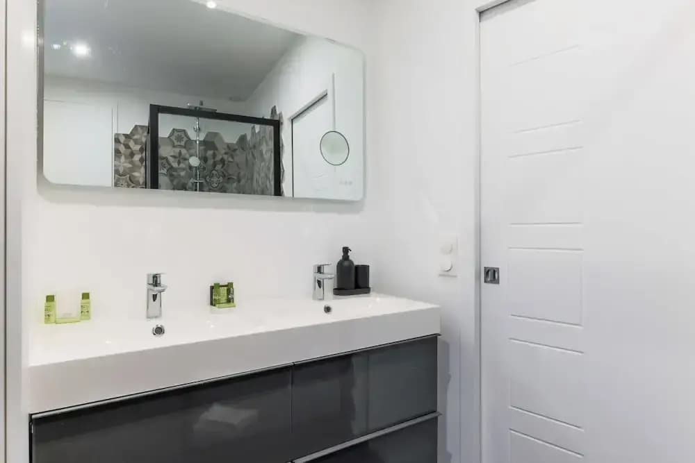 Magnificent Apartment - 4br/10p - Arc de Triomphe - Miniature 8