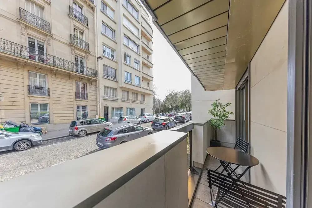 Cozy Apartment ac. Balcony - 1br/4p - Eiffel Tower - Miniature 8