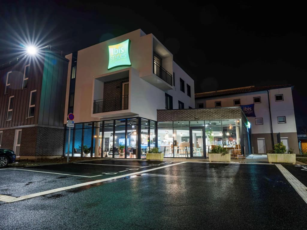 ibis Budget Le Treport Mers Les Bains - Photo 1