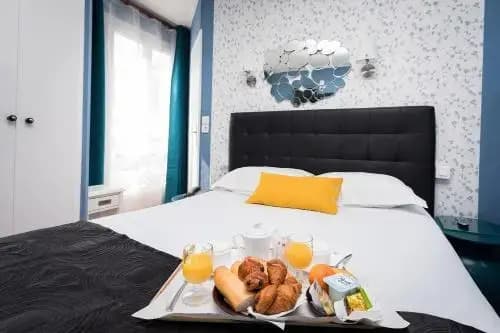 Hôtel Paris Voltaire - Photo 1