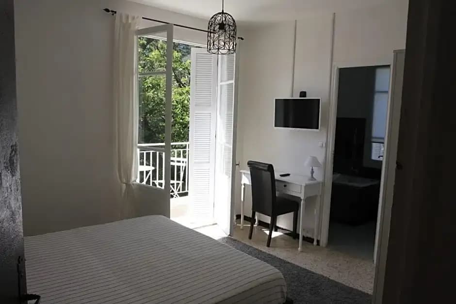 1er Consul - Photo 4