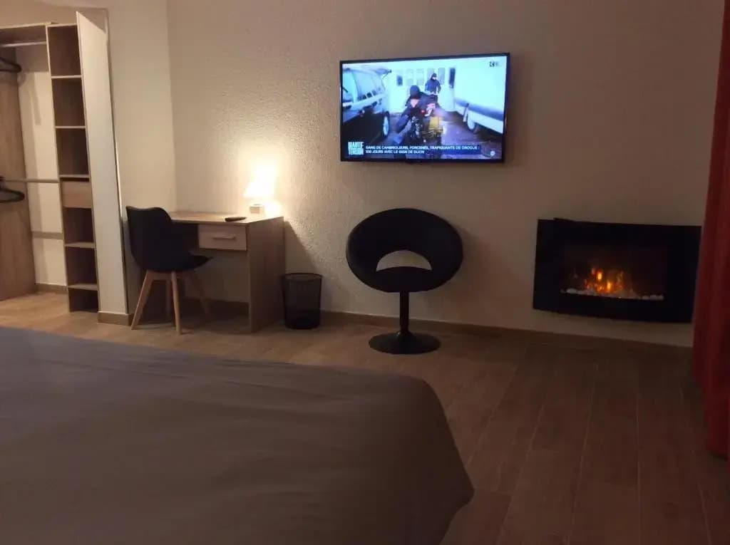 Hotel Le Chardon Bleu - Photo 2