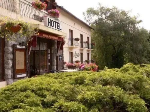 Hôtel Le Castelet - Photo 1