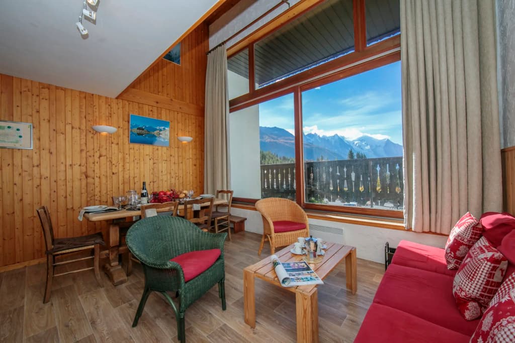 Chalet Charpoua in Le Tour Argenti re - Photo 2