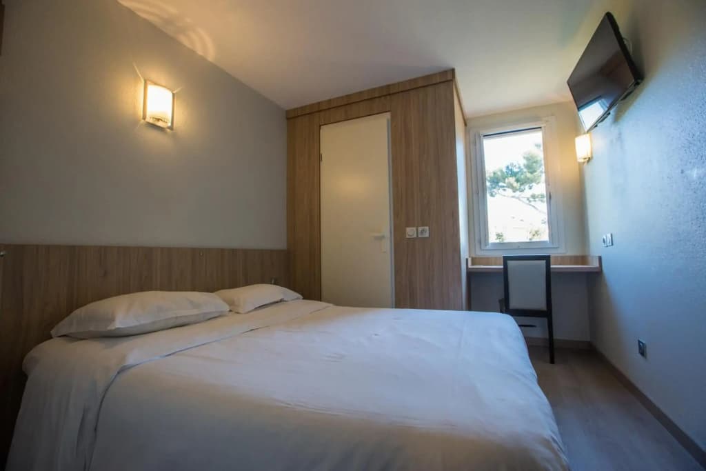 Hotel Parc Azur et Spa - Toulon Ollioules - Photo 4