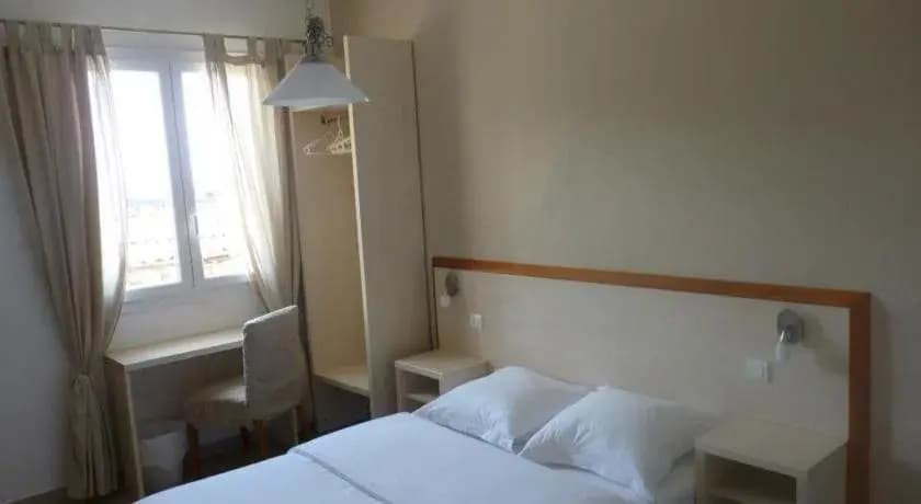 La Jetée Hotel & Restaurant - Photo 5