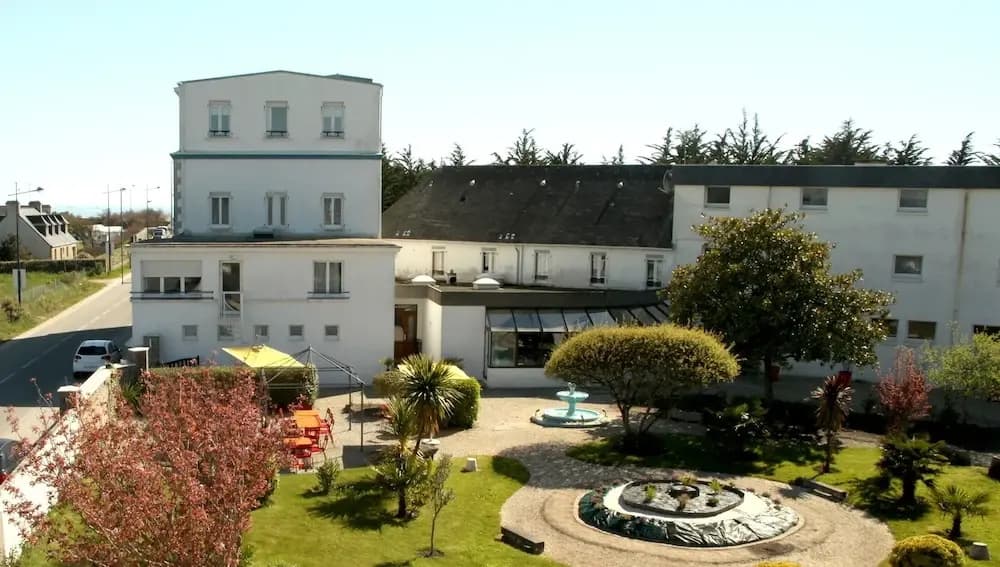 Logis Hotel de la Pointe de Mousterlin - Photo 1