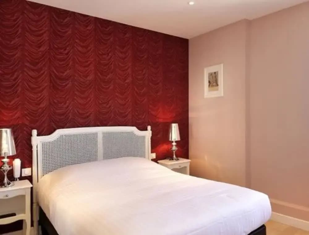 Auberge du Grand Dauphin - Miniature 7