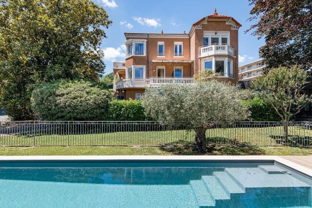 Villa Elisa. M - Photo 1