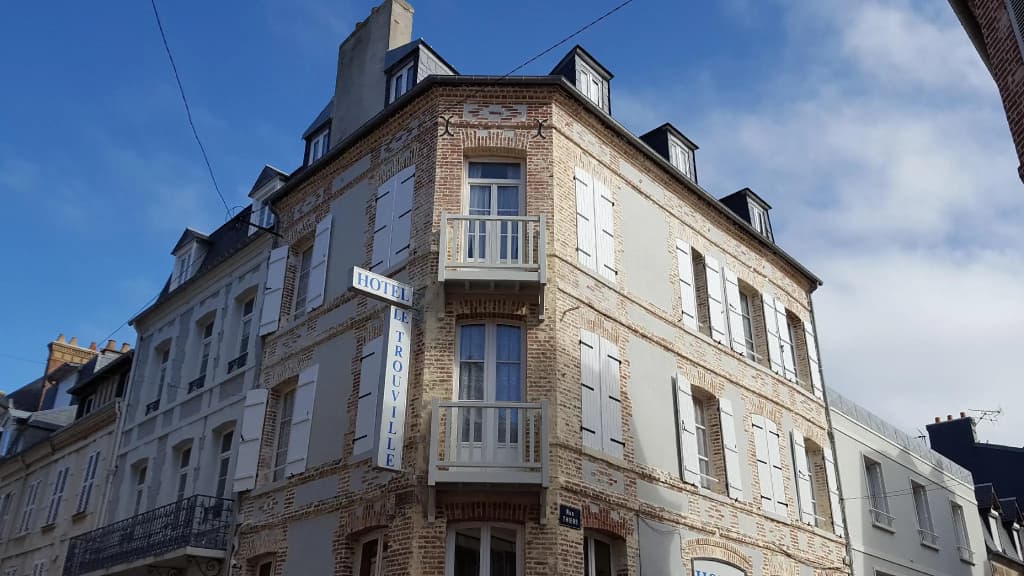 Hotel Le Trouville - Photo 2