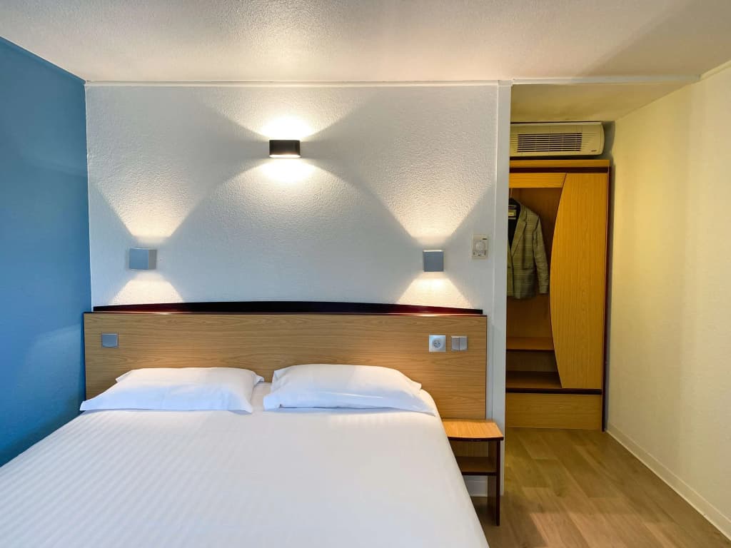 Hotel Kyriad Direct Roanne - Photo 4