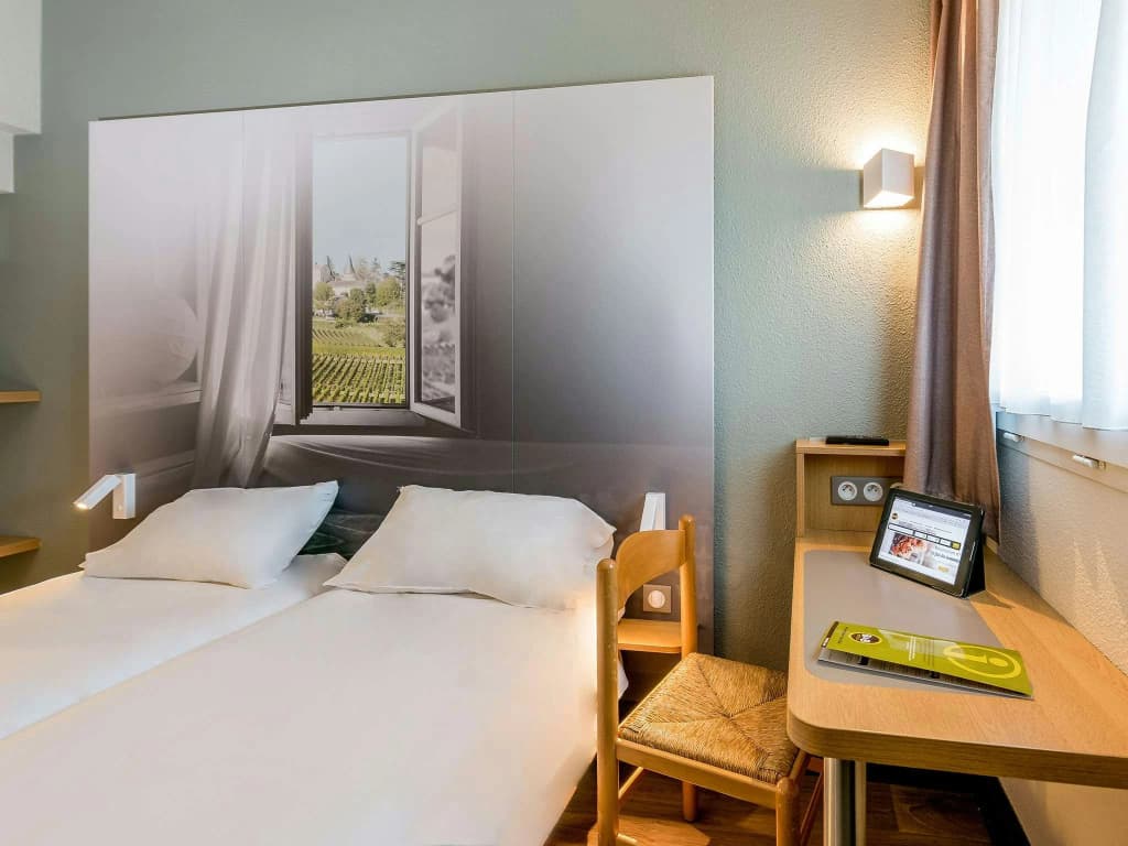 B&B HOTEL Bordeaux Mérignac HOTEL de Ville - Photo 4
