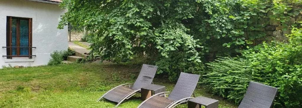 Grande et petite maison sur 360m2 de jardin clos sans vis à vis - Photo 2