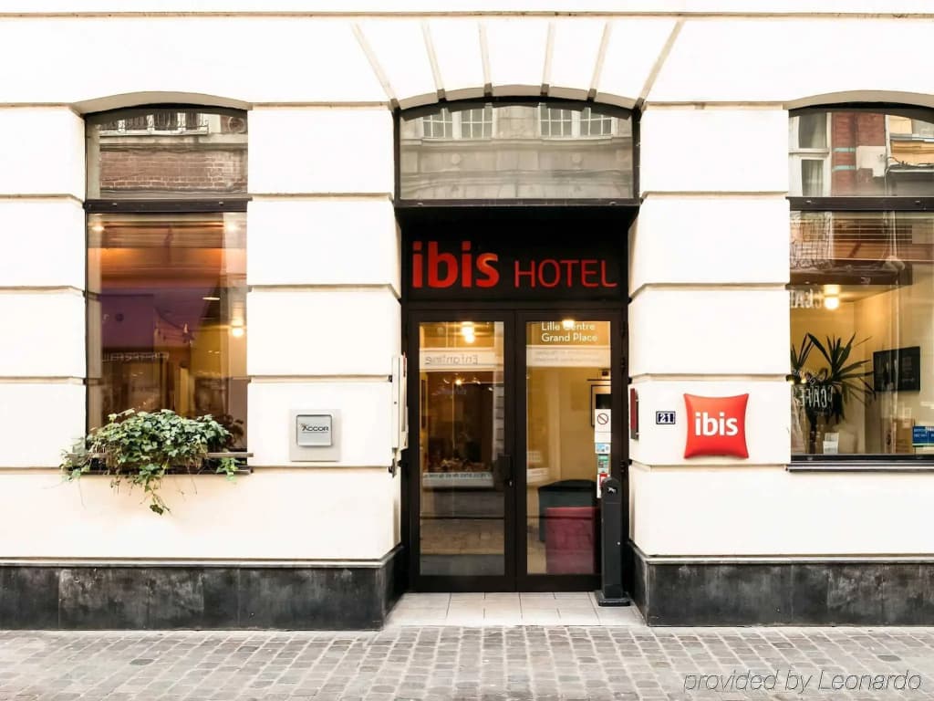 Ibis Lille Centre Grand Place - Photo 1