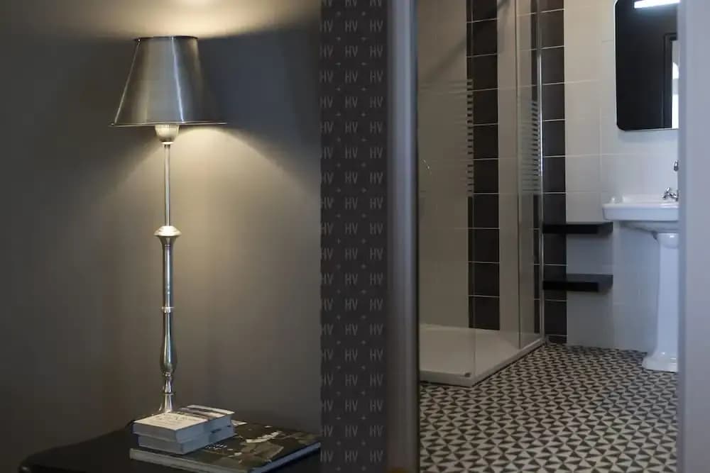 Hôtel Valézieux - Miniature 8