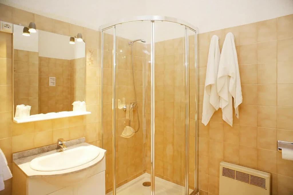 Res. Le Vieux Moulin Ile Rousse, Apartment for 4 Pers - Miniature 7