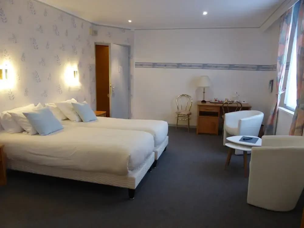 Hostellerie Saint Louis - Photo 2