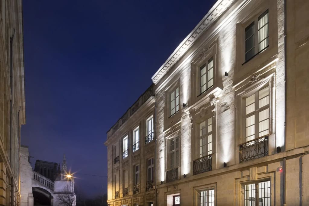 Hôtel Cardinal - Photo 1