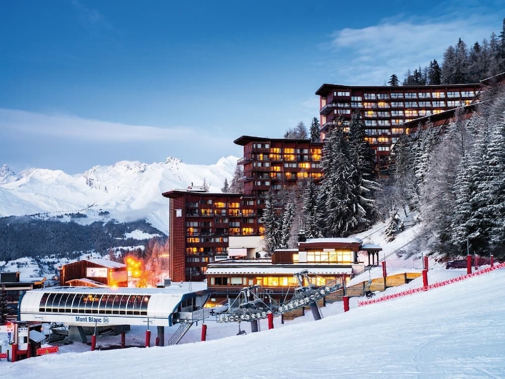 Stylish Stay Near Ski - Miniature 6