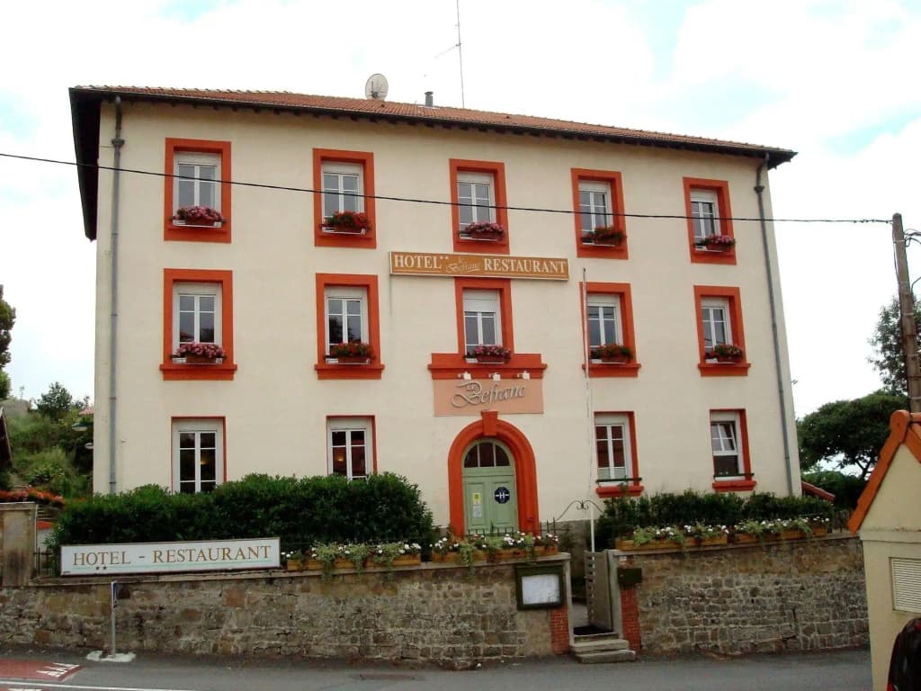 Hôtel le Befranc - Photo 1
