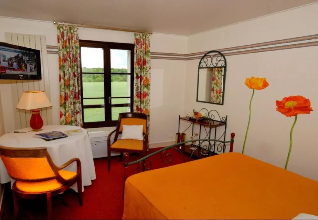 LOGIS La Chaum'Yerres - Photo 5
