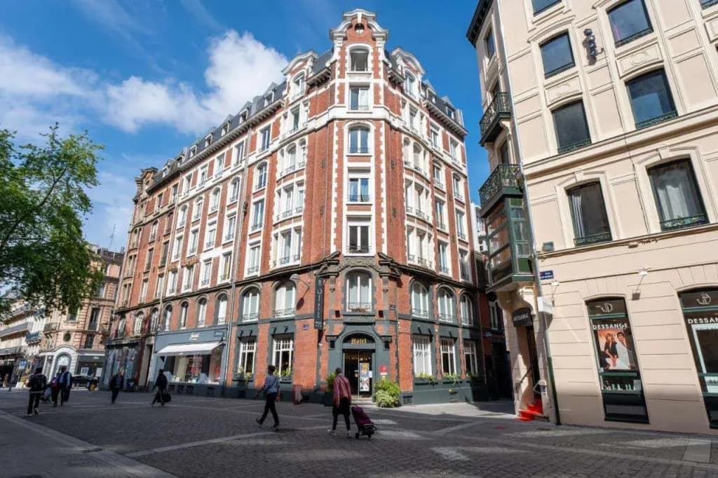 Hôtel Brueghel - Photo 1