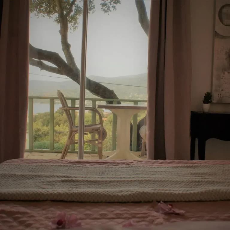 Chambres d'hôtes Île de Beauté - Miniature 6