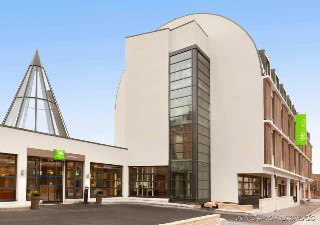 ibis Styles Beaune Centre - Photo 1
