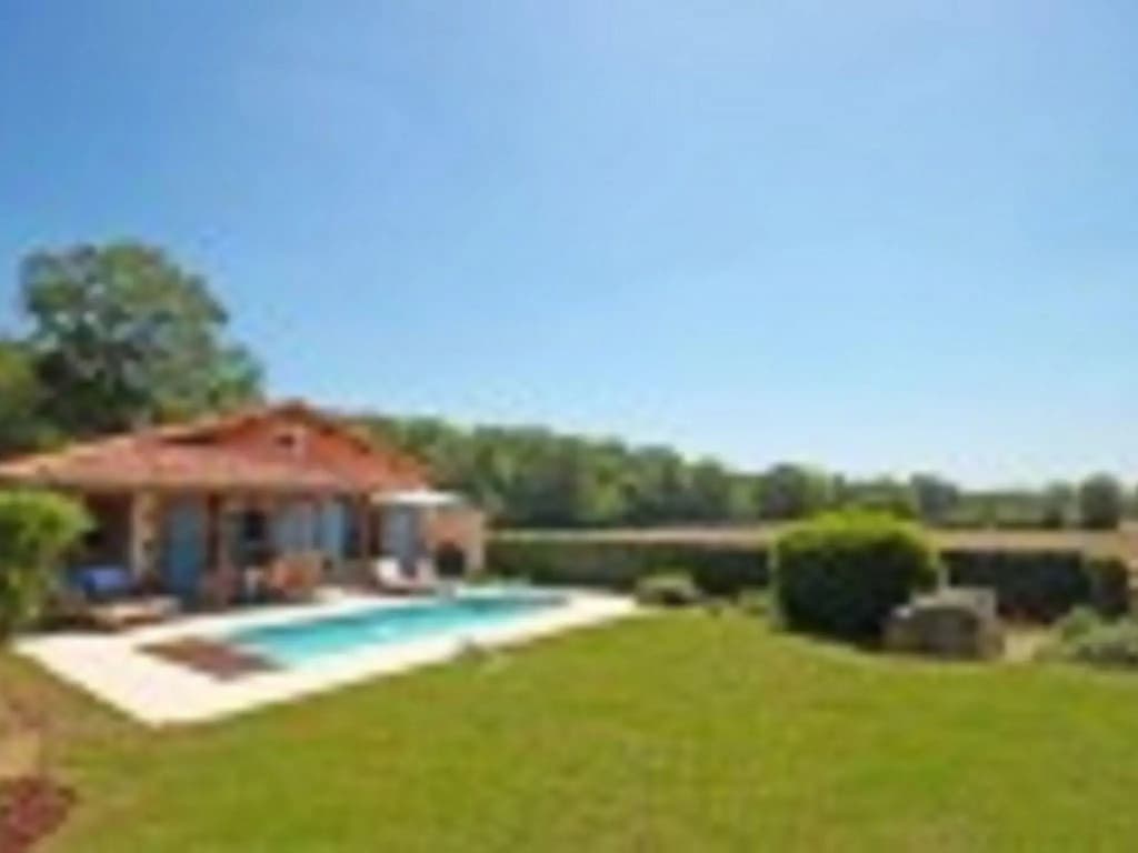 Luxury Villa in France With Private Pool - Photo 4