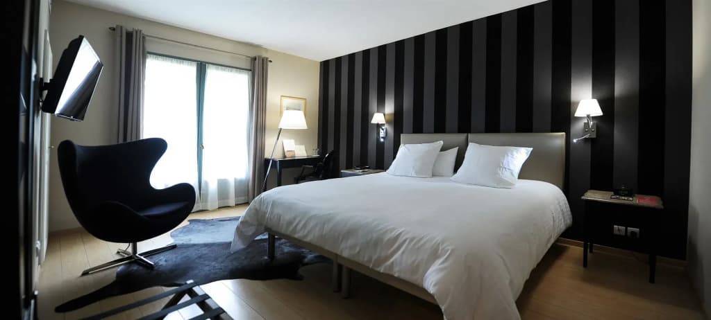 Hôtel Villa Navarre - Photo 3