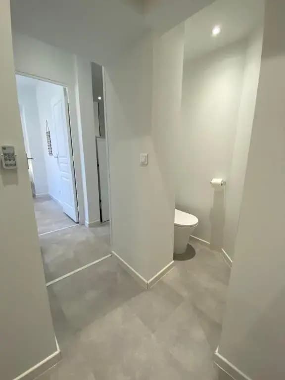 T3 2 chambres-centre-ville Place d'Armes Clim-Wifi - Miniature 7