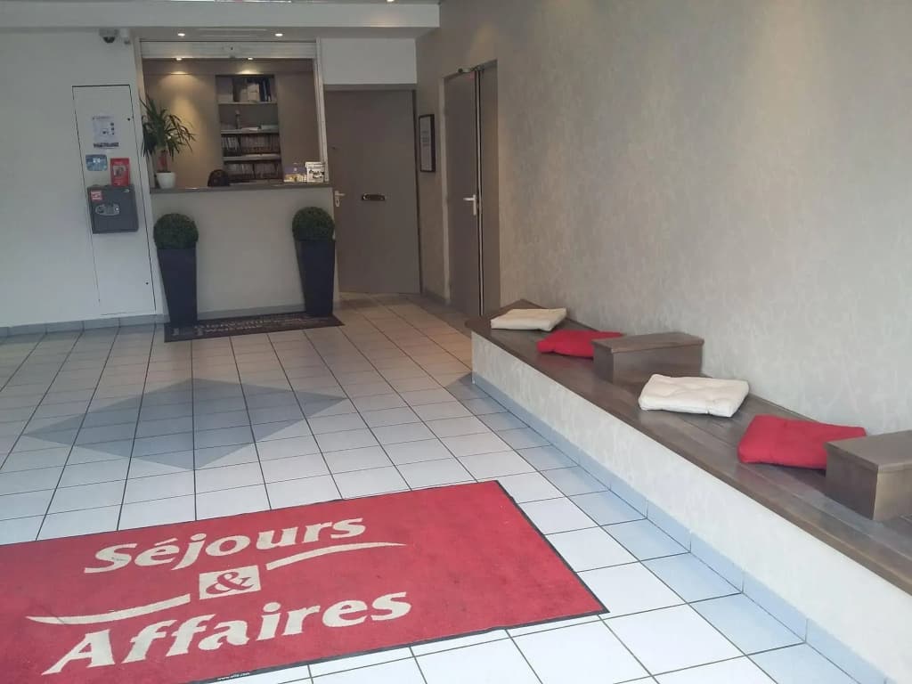 Séjours & Affaires Tours Léonard de Vinci - Photo 3