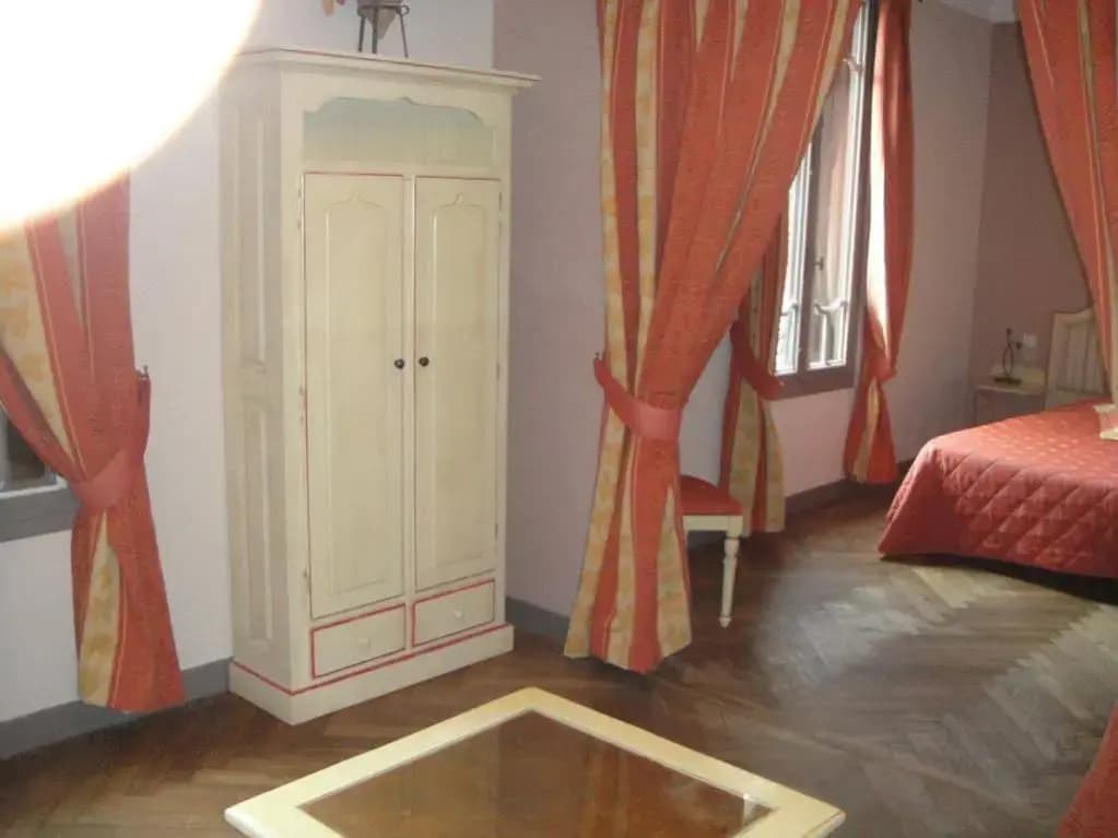 Auberge des Lices - Photo 4