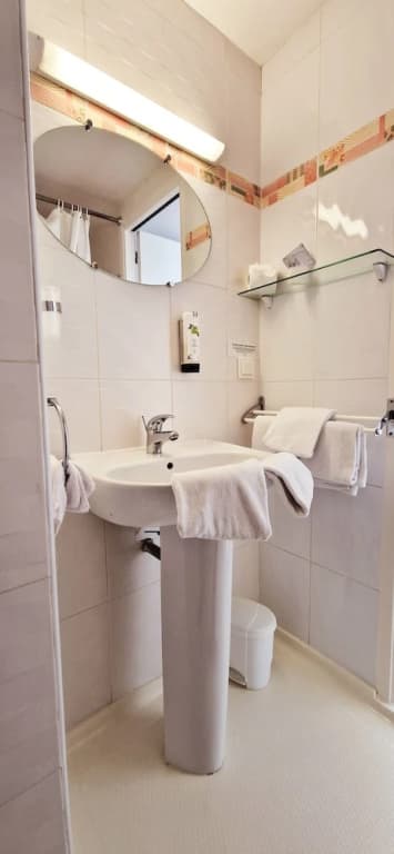 Brit Hotel Essentiel Pontivy-Robic - Miniature 7