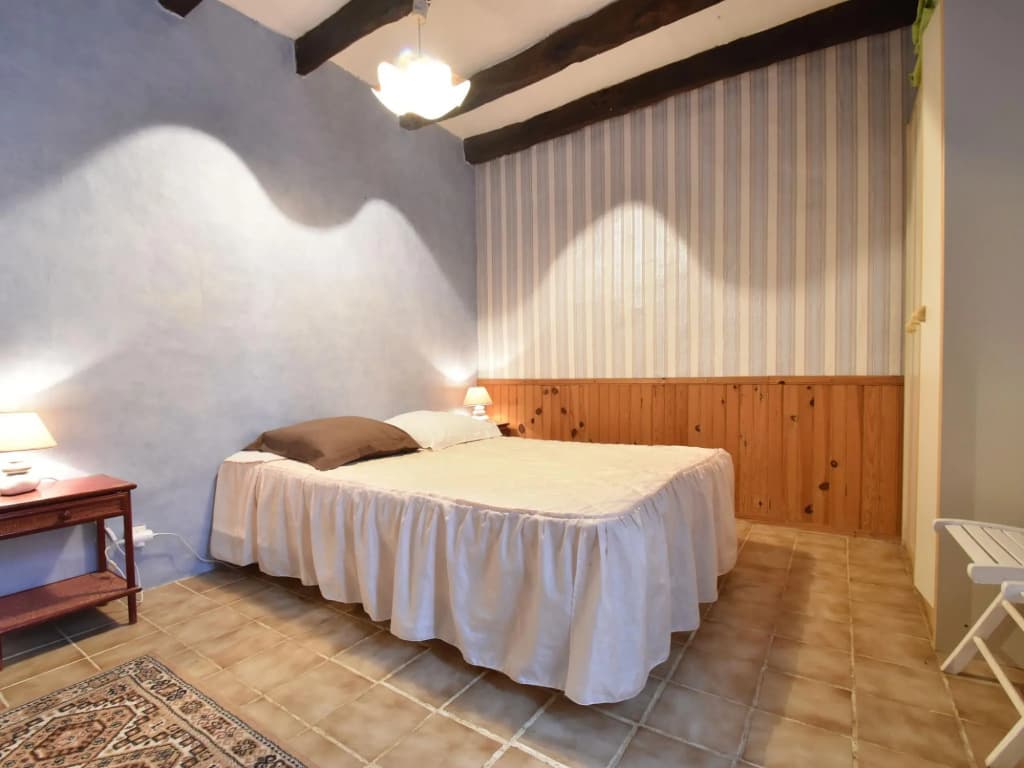 Quaint Home in Berbiguieres, Valley of the Castles at 15min - Photo 5