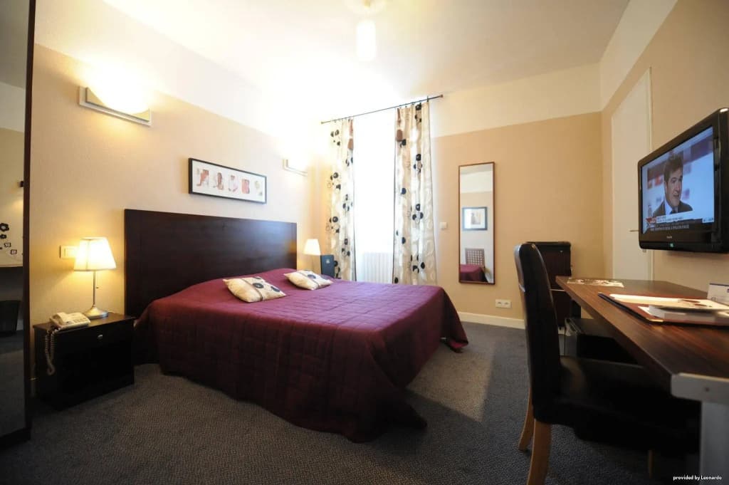 Best Western Continental Pau Centre - Photo 5