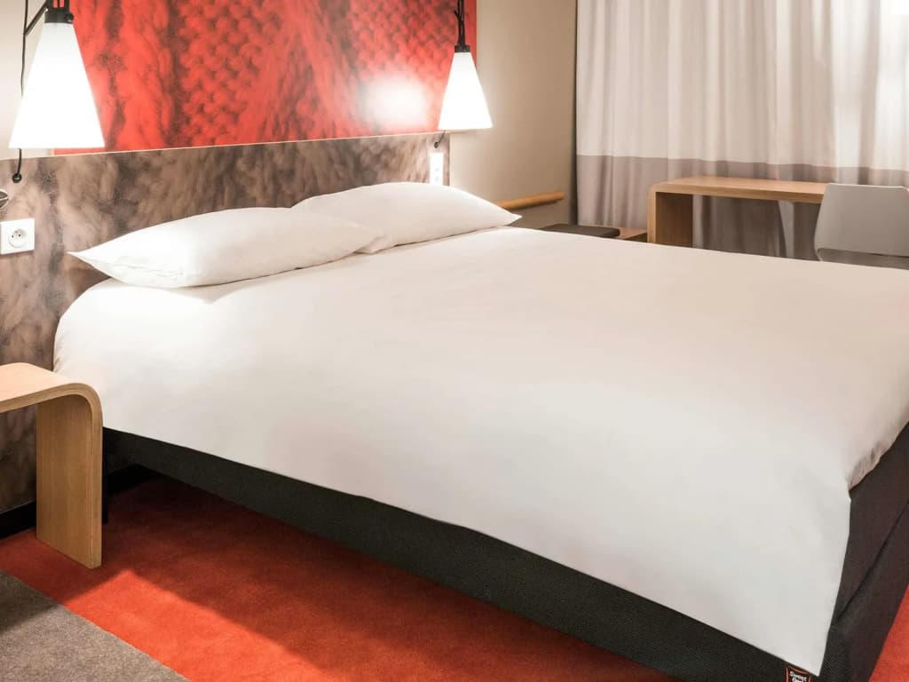 ibis Archamps Porte de Geneve - Miniature 6