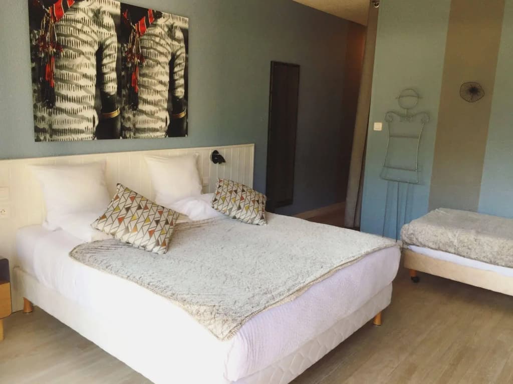 Hotel Saint Clair - Photo 5