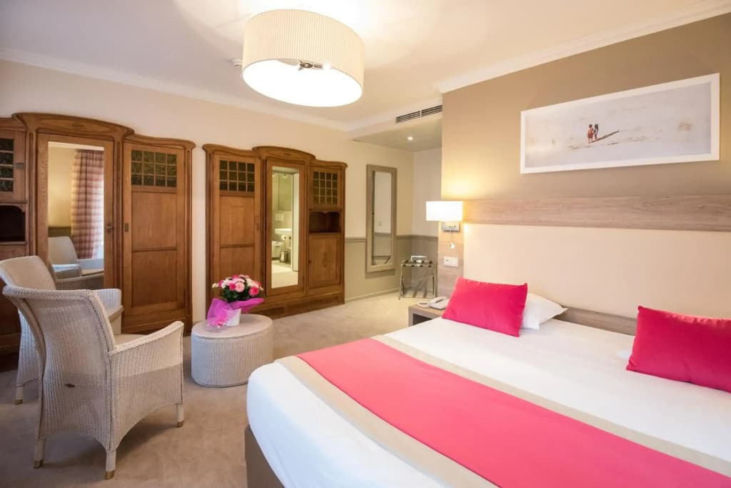 Hôtel Vacances Bleues Royal Westminster - Photo 3