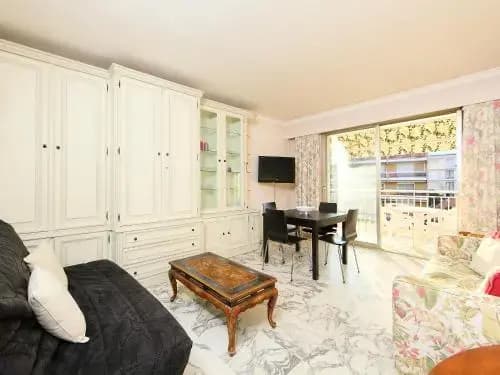 PresquIle Apartment - Photo 5